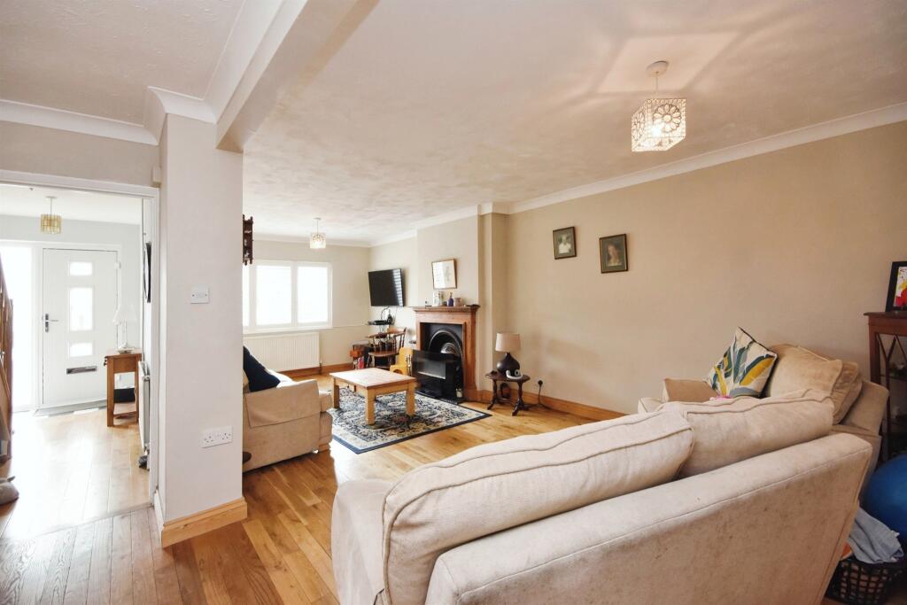 Additional image 5 of Orchard Drive, Braintree