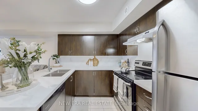 Additional image 6 of 2335 Sheppard Ave Unit 34