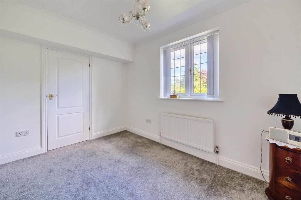 Additional image 26 of Walpole Avenue, Chipstead