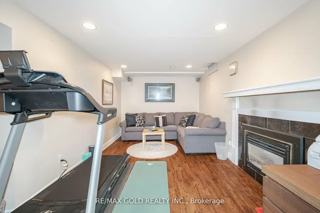 Additional image 31 of 39 Horned Owl Dr