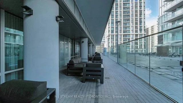 Additional image 37 of 195 Redpath Ave Unit PH06