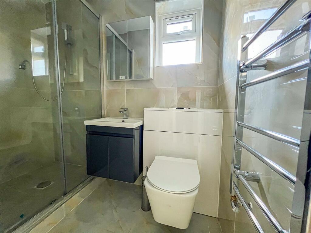 Additional image 5 of Wellesley Road, Clacton-On-Sea