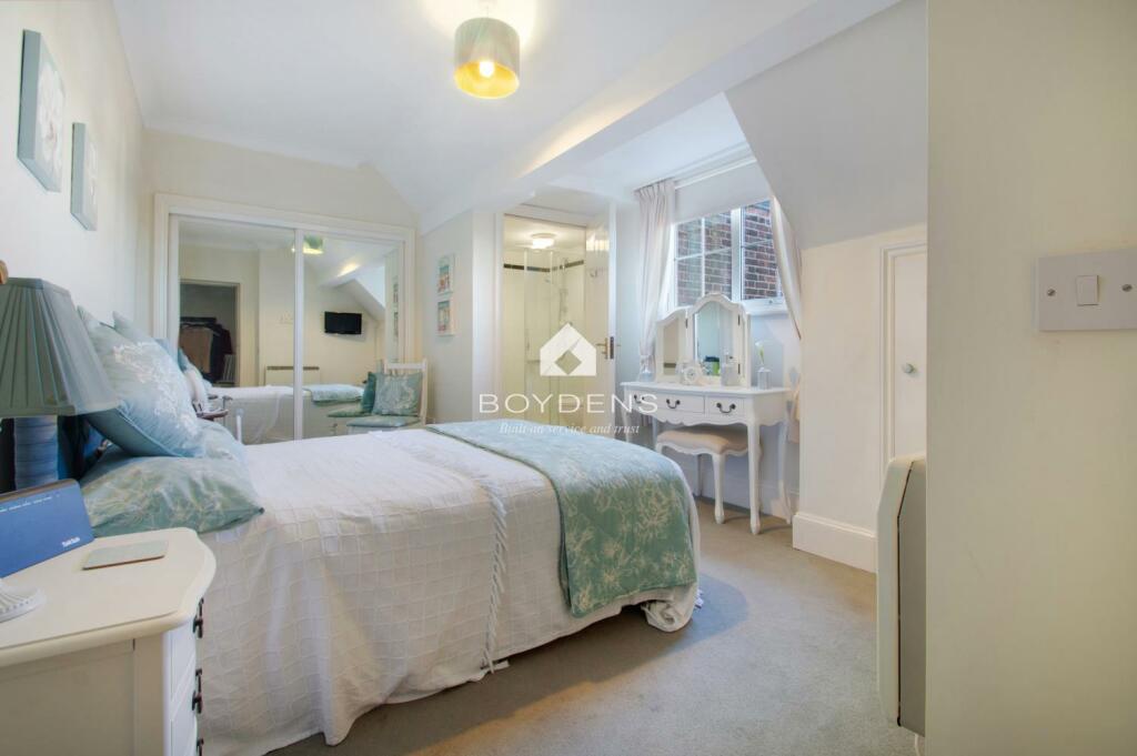 Additional image 6 of THE GRAND, FRINTON ON SEA