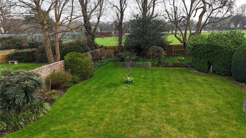 Additional image 8 of High Street, Harlow, Essex, CM17