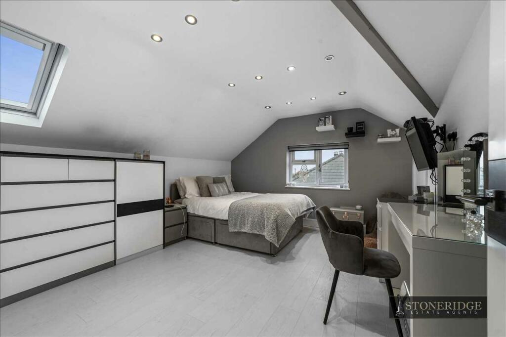 Additional image 18 of Elm Grove, Kirby Cross, Kirby Cross