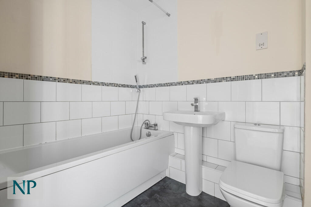 Additional image 6 of Newland Street, Witham