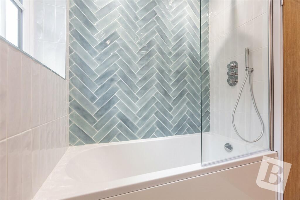 Additional image 18 of St. Mary's Avenue, Shenfield, Brentwood, Essex, CM15