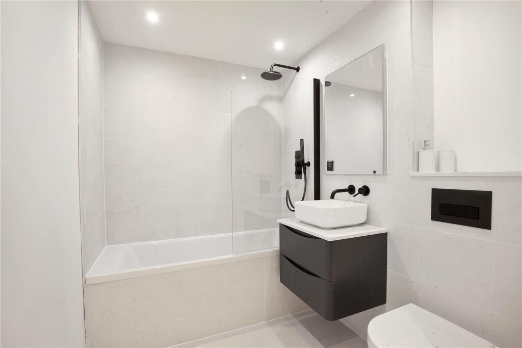 Additional image 17 of Fairfield Road, Brentwood, Essex, CM14