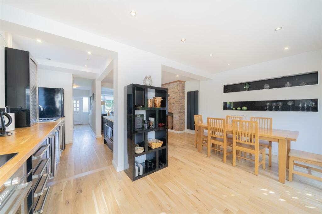 Additional image 13 of Woodland View, Childer Thornton, Cheshire