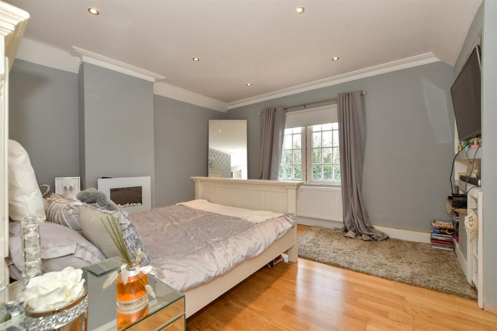 Additional image 9 of High Road, Thornwood, Essex