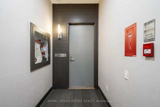 Additional image 23 of 126 Simcoe St Unit 3103