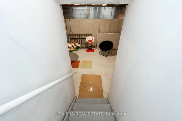 Additional image 29 of 1 B Norbury Cres