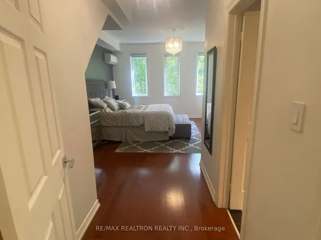 Additional image 20 of 645 Davenport Rd Unit 6