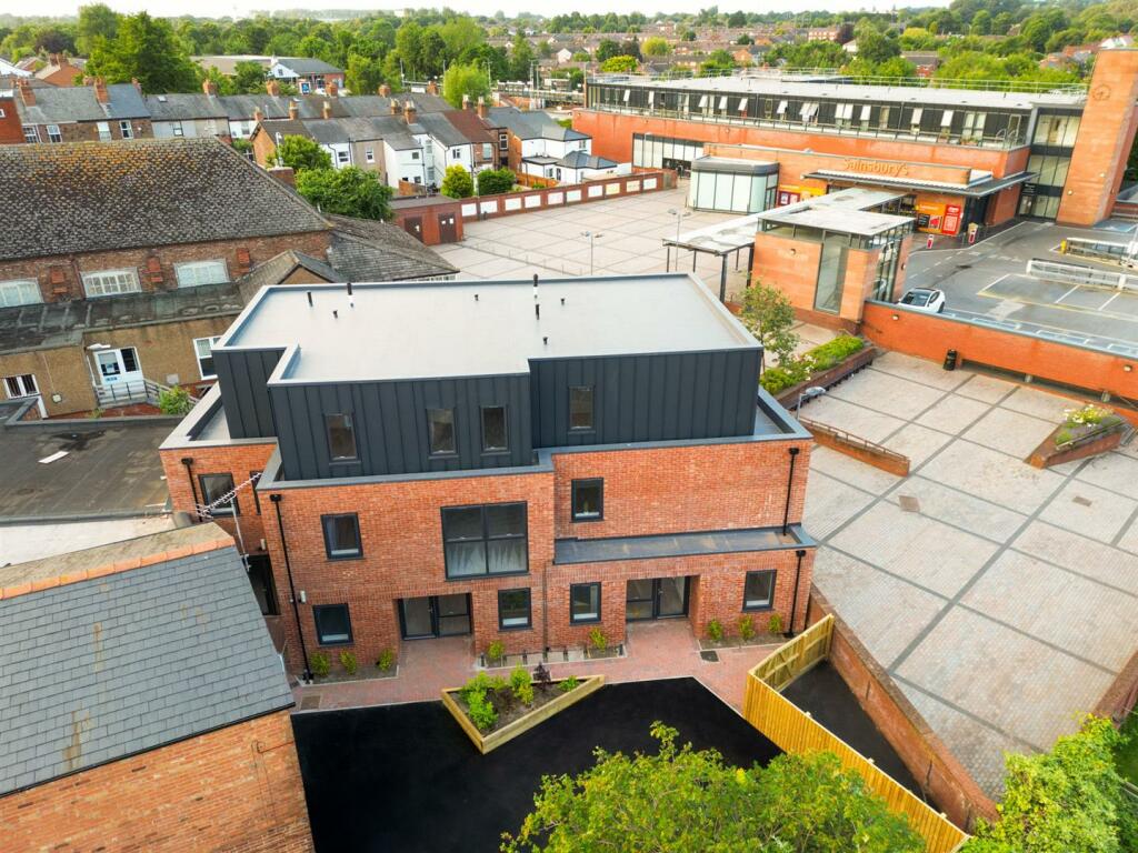 Additional image 17 of Gittins Apartments, Brook Street, Neston