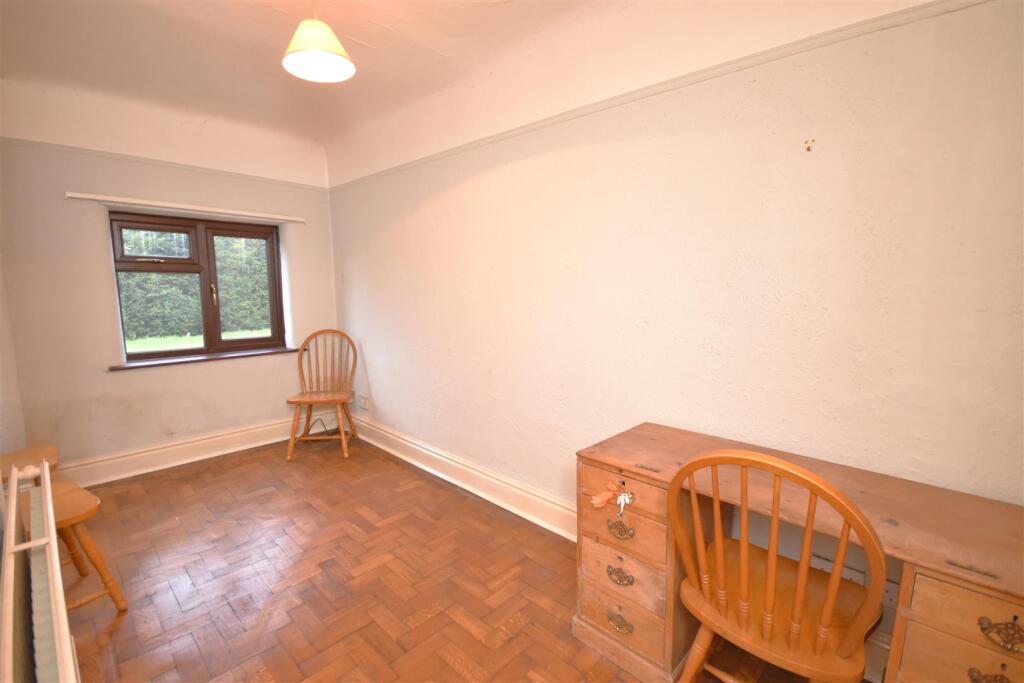 Additional image 14 of Dunstan Lane, Burton, Neston