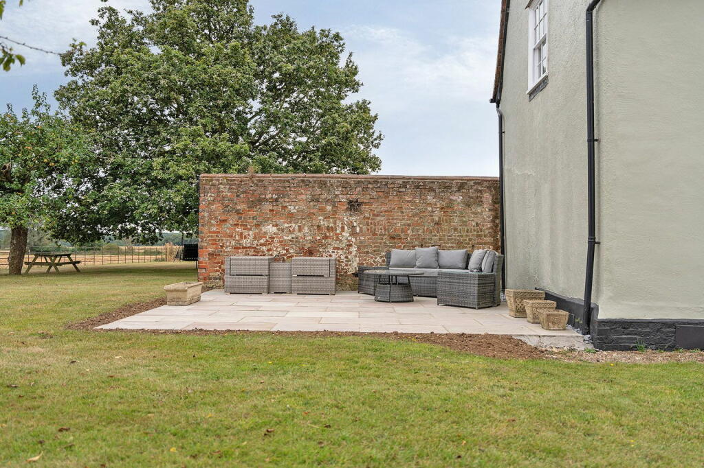 Additional image 32 of Wakes Hall, Wakes Hall Lane, Belchamp St Paul, Essex CO10 8LA