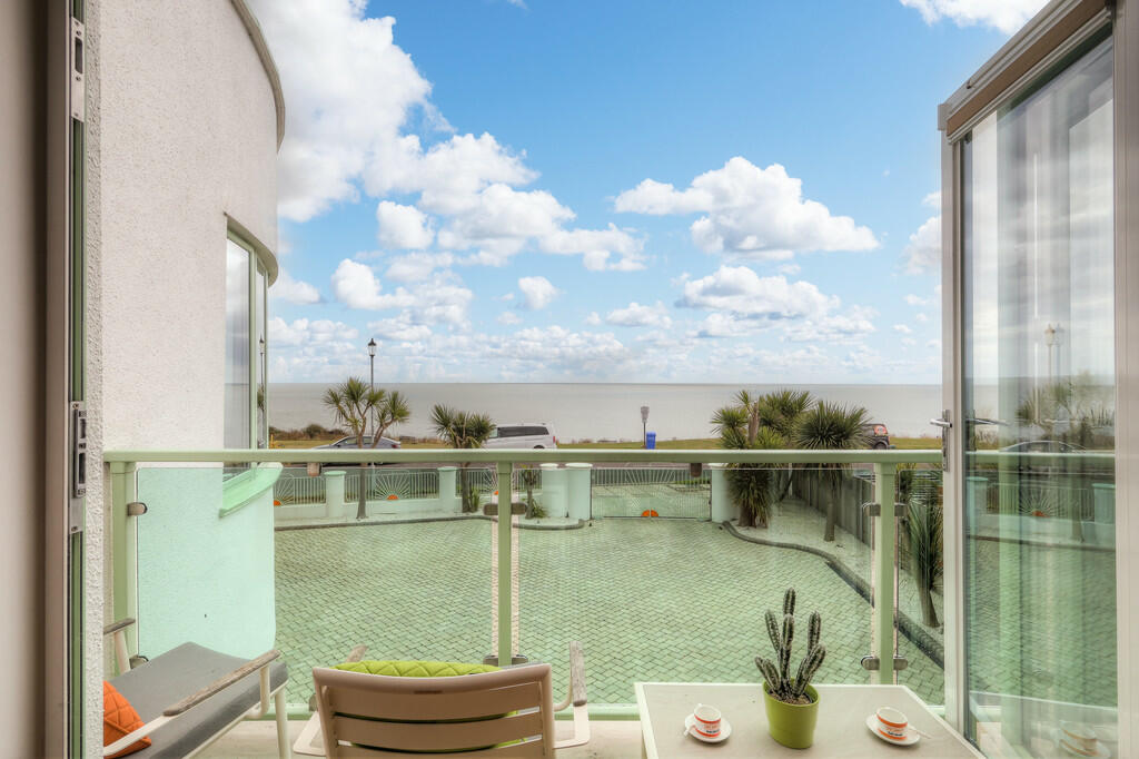 Additional image 52 of Cliff Way, Frinton-on-Sea