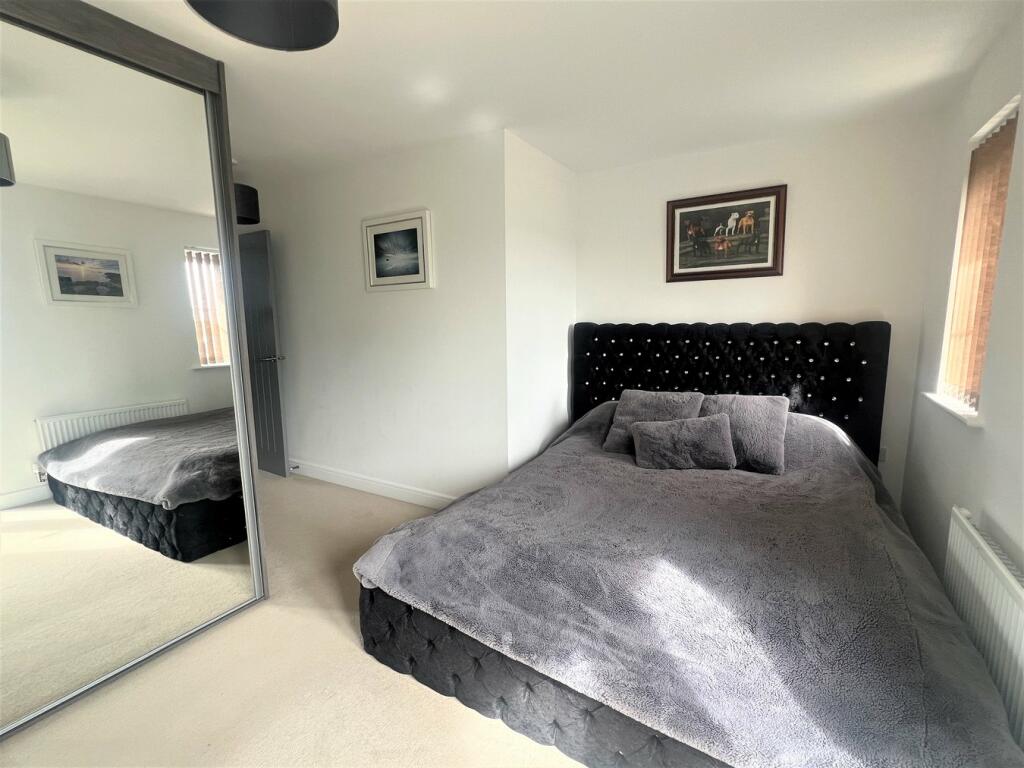 Additional image 11 of Skippers Way, Walton on the Naze, CO14