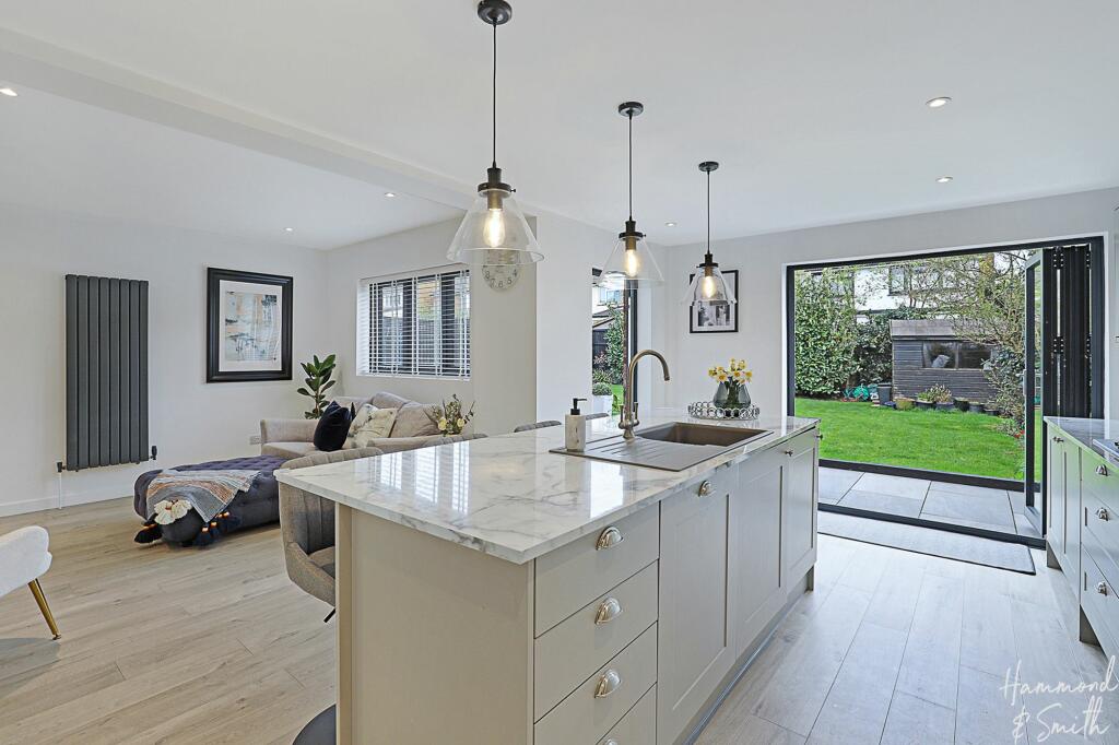 Additional image 3 of Great Lawn, Ongar, CM5