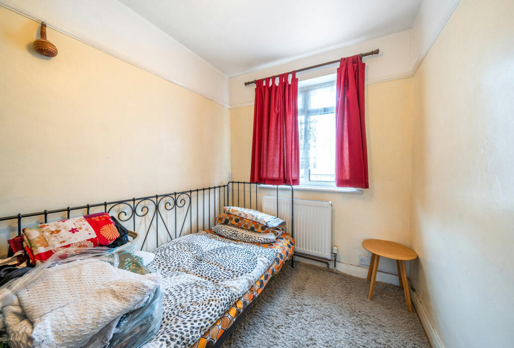 Additional image 12 of Chestnut Grove, Mitcham, CR4