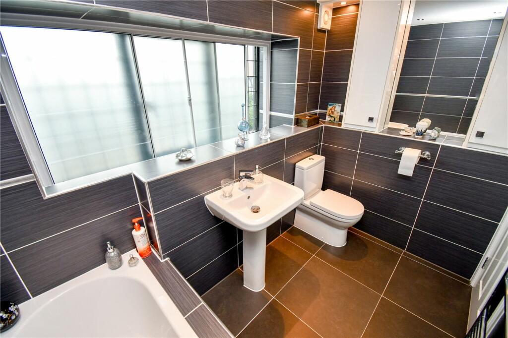 Additional image 21 of Grenfell Park, Parkgate, Neston