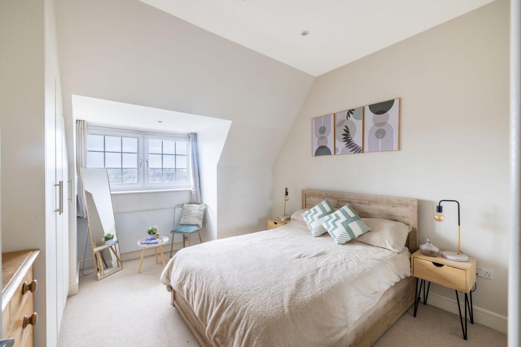 Additional image 5 of Westview Road, Upper Valley View, CR6