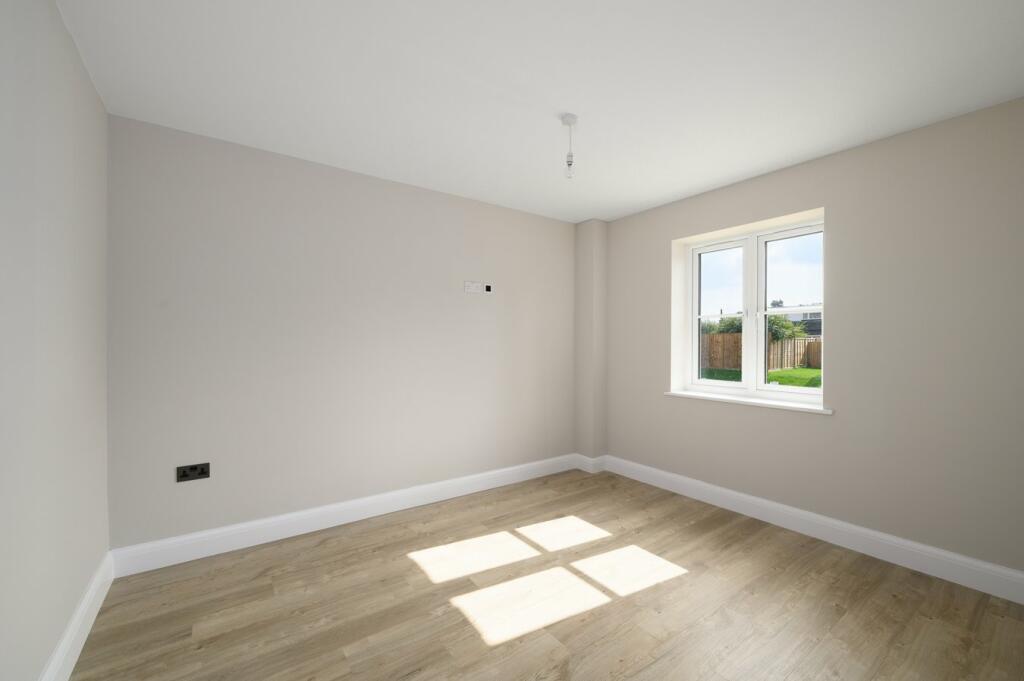 Additional image 6 of North Drive, Brentwood, CM13