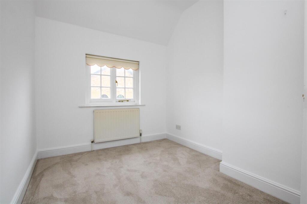 Additional image 10 of **PRIME 6.5+ ACRE PLOT** Great Warley Street, Brentwood