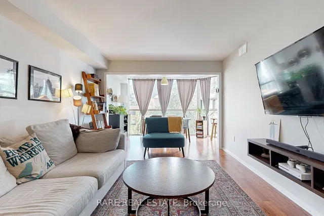 Additional image 15 of 705 King St Unit 402