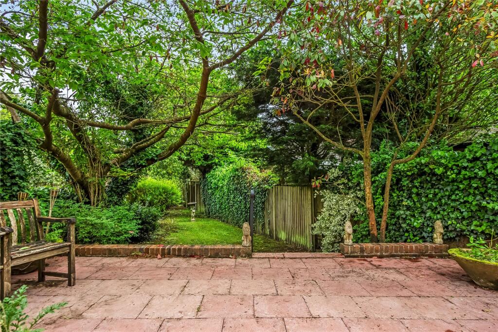 Additional image 13 of Slines Oak Road, Woldingham, Surrey, CR3