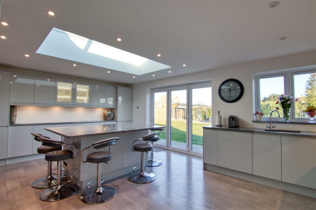 Additional image 16 of St Clairs Road, St Osyth