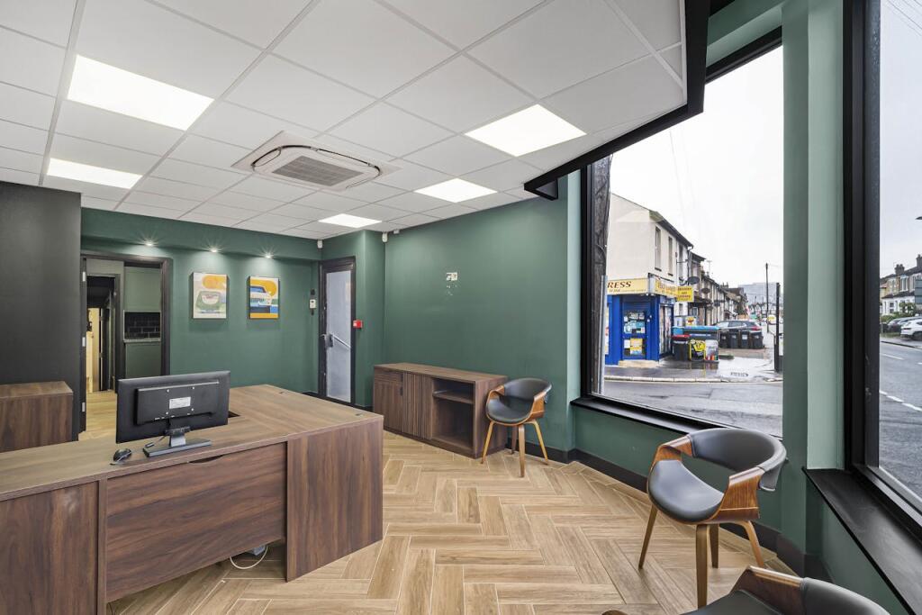 Additional image 30 of 108 Selsdon Road, South Croydon, CR2 6PG