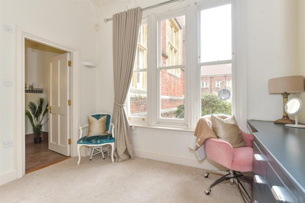 Additional image 7 of The Galleries, Warley, Brentwood, Essex