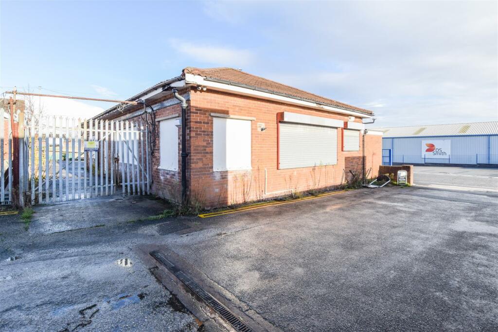 Additional image 4 of Rossfield Road, Rossmore Trading Estate, Ellesmere Port