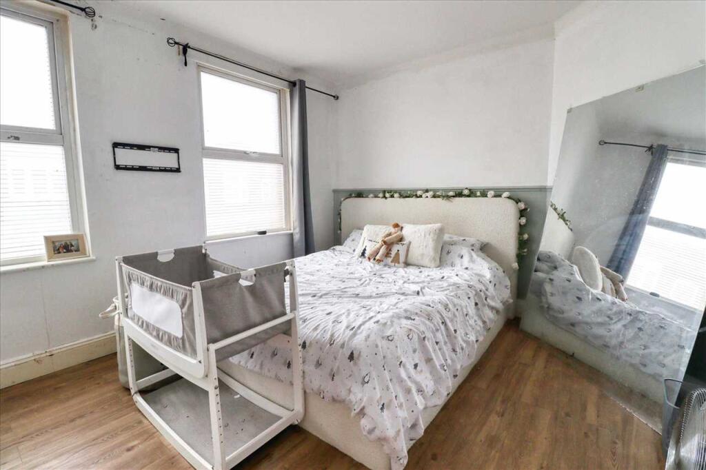 Additional image 3 of High Street, Clacton on Sea