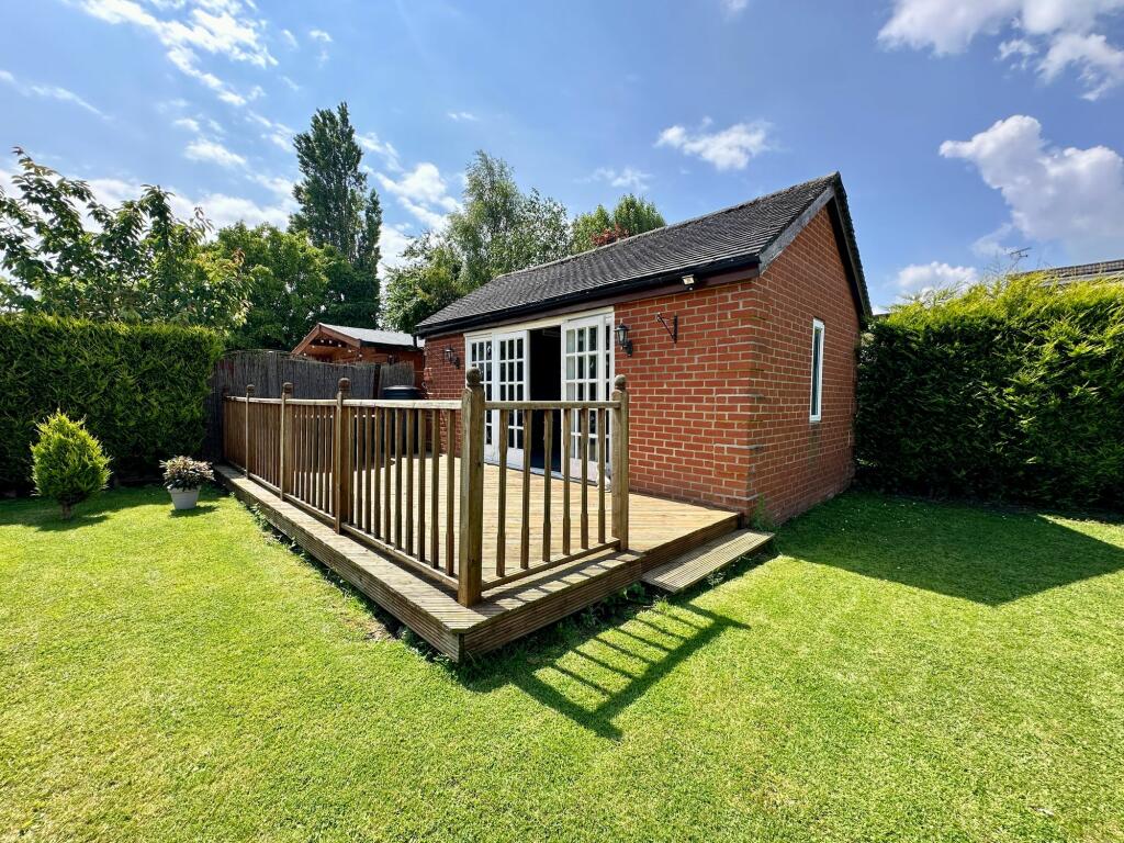 Additional image 23 of Noak Hill Road, Billericay, CM12