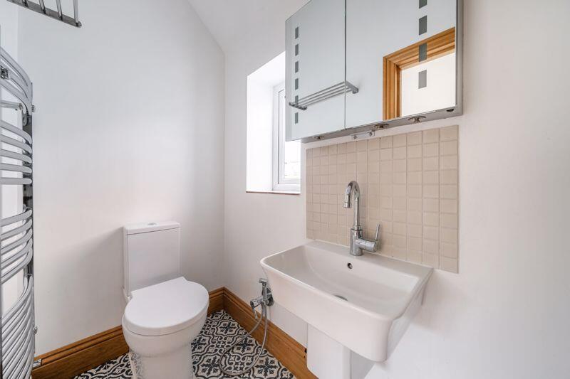 Additional image 22 of Caterham Drive, Coulsdon