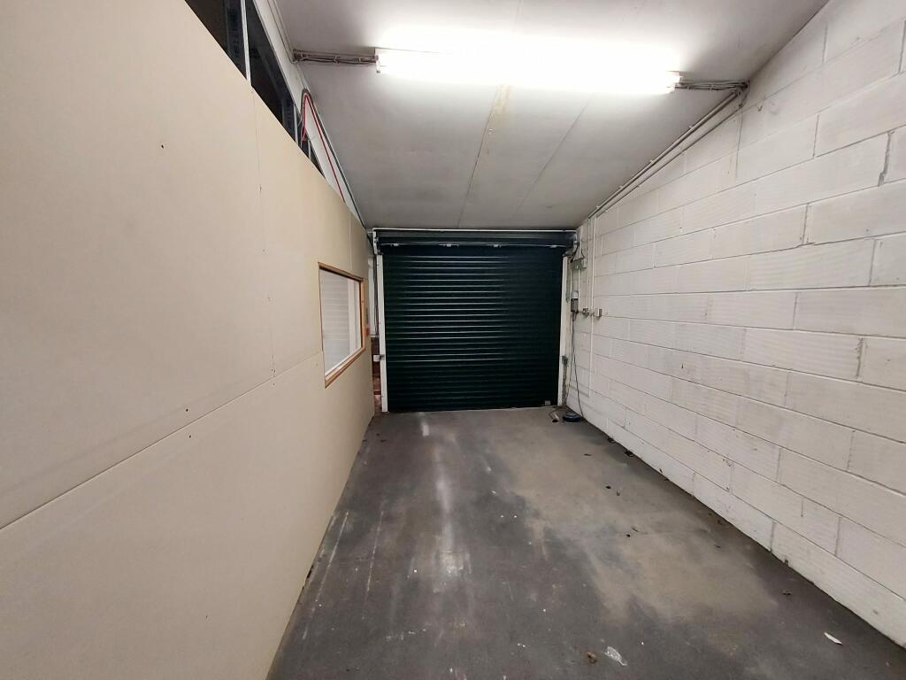 Additional image 13 of Braintree