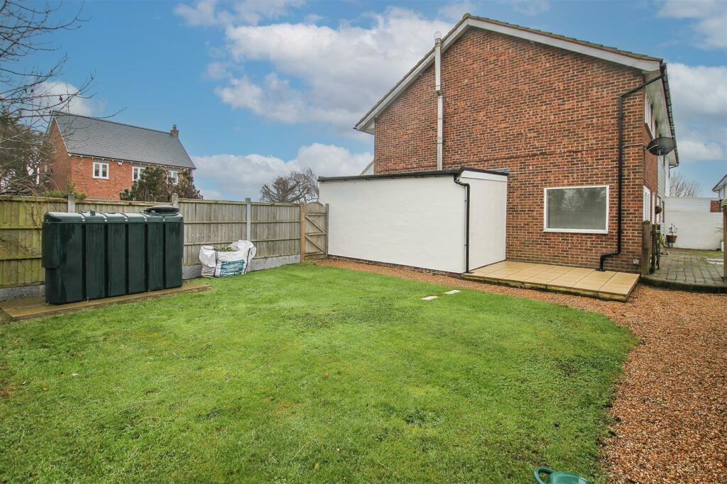 Additional image 23 of Orchard Piece, Blackmore