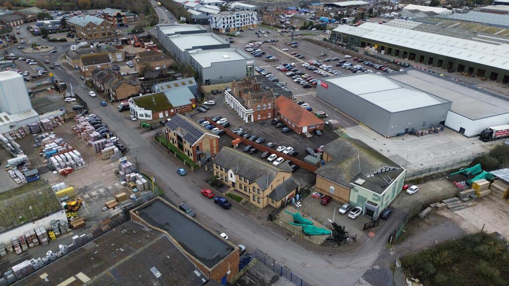 Additional image 9 of Maldon