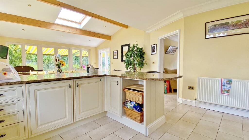 Additional image 12 of Third Avenue, Frinton-On-Sea