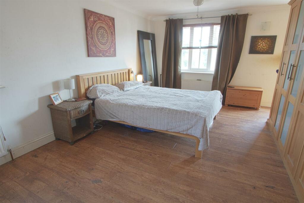 Additional image 12 of Crown Road, Billericay