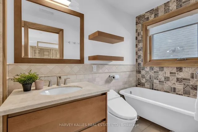 Additional image 34 of 220 Cameron Ave