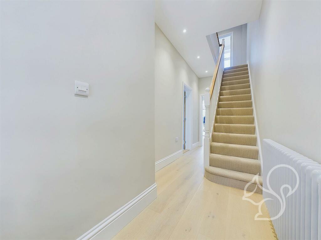 Additional image 29 of Seaview Avenue, West Mersea