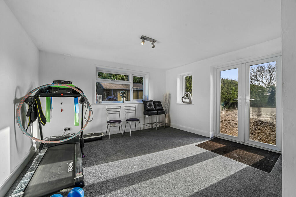 Additional image 29 of Harwich Road, Great Oakley