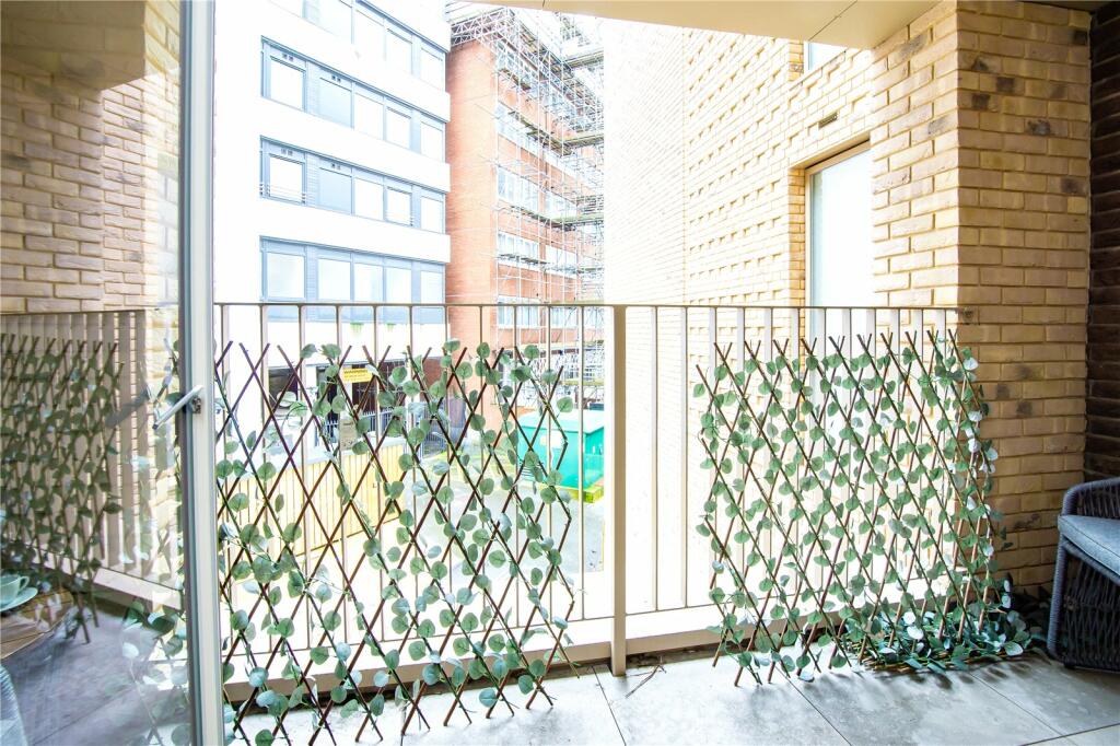 Additional image 20 of Scarbrook Road, Croydon, CR0