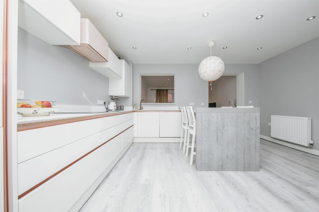 Additional image 19 of Carus Crescent, Highwoods, Colchester