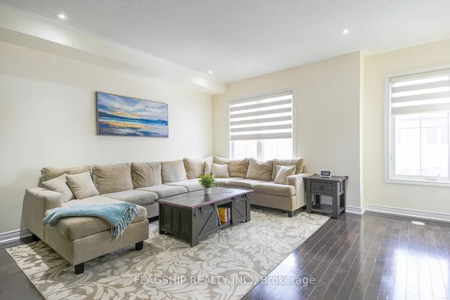 Additional image 2 of 19 Cedar Lake Cres