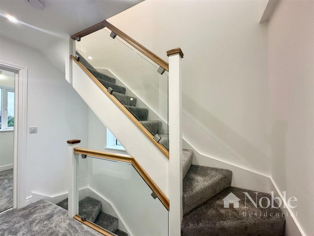 Additional image 11 of Mascalls Lane, Brentwood