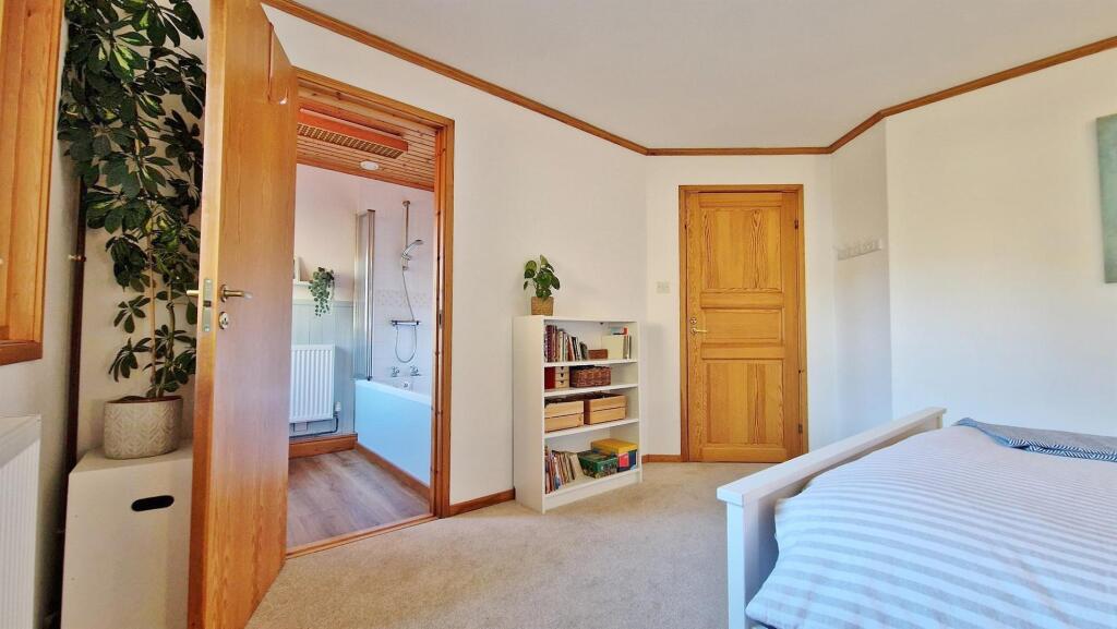 Additional image 20 of Quay Lane, Frinton-on-Sea